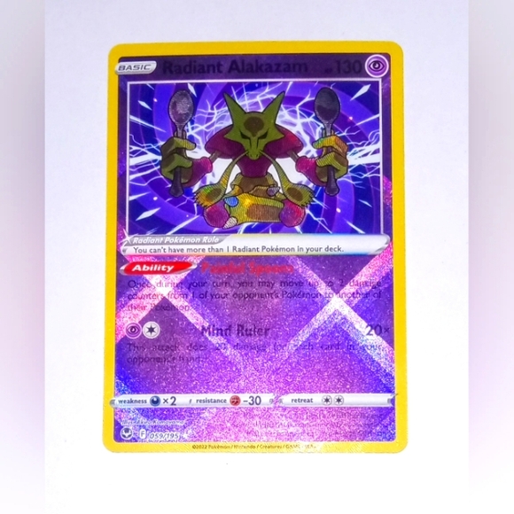 Radiant Alakazam Rare Holographic 059/195 - Silver Tempest 2022 - Picture 1 of 2